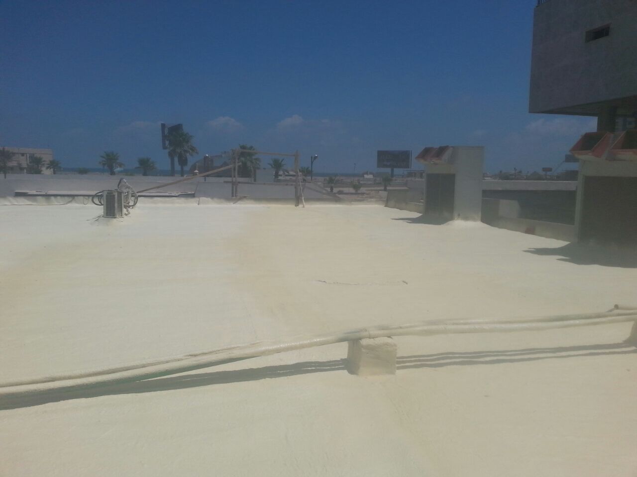 خطوات عزل الأسطح بمادة البولي يوريثين